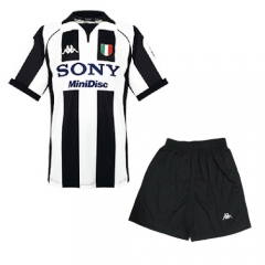Retro Version 1997-1998 Juventus Home Black&White Thailand Soccer Uniform