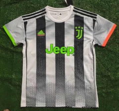 Retro Version 19-20 Juventus Black&White Thailand Soccer Jersey AAA-817