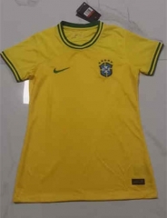 2022-2023 Brazil Home Yellow Thailand Women Soccer Jersey AAA-4553