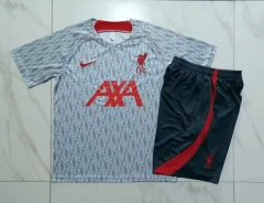 2023-2024 Liverpool Light Gray Short-sleeved Thailand Soccer Tracksuit-815