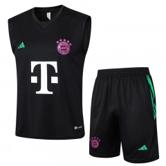 2024-2025 Bayern München Black Thailand Soccer Vest Tracksuit-815