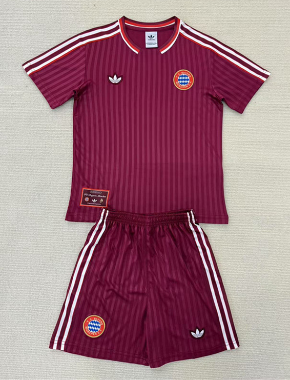 2025-2026 Retro Version Bayern Münche Red Soccer Uniform-AY