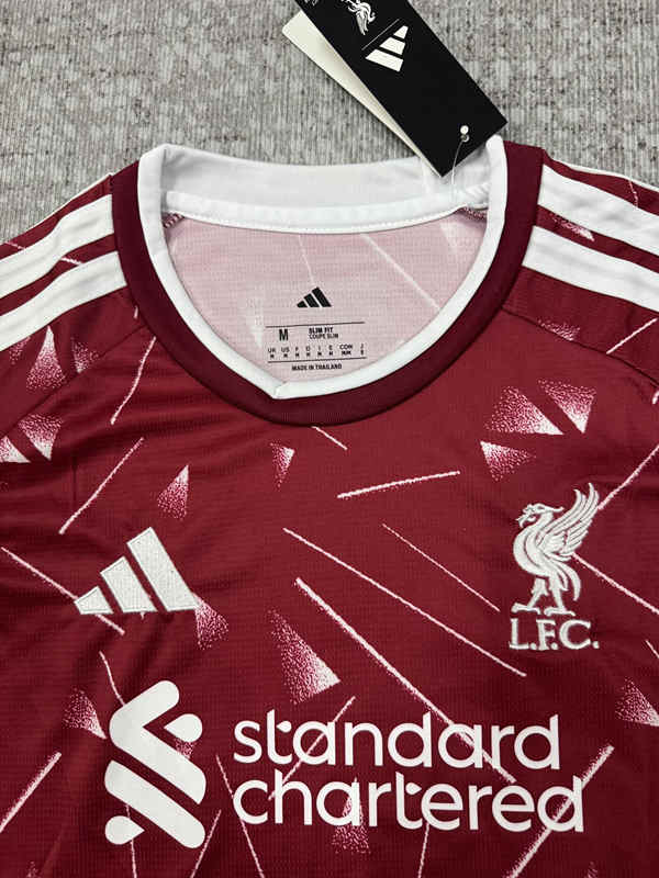 26-27 Liverpool Home Red Women Midriff-baring Cheerleader Uniform-6723