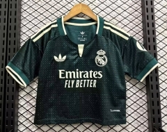 26-27 Real Madrid Away Green Women Midriff-baring Cheerleader Uniform-7411 26-27 Real Madrid Away Green Women Midriff-baring Cheerleader Uniform-7411